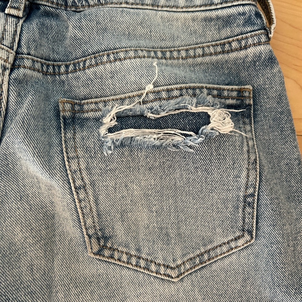 PacSun Ripped Jeans - Picture 4 of 11